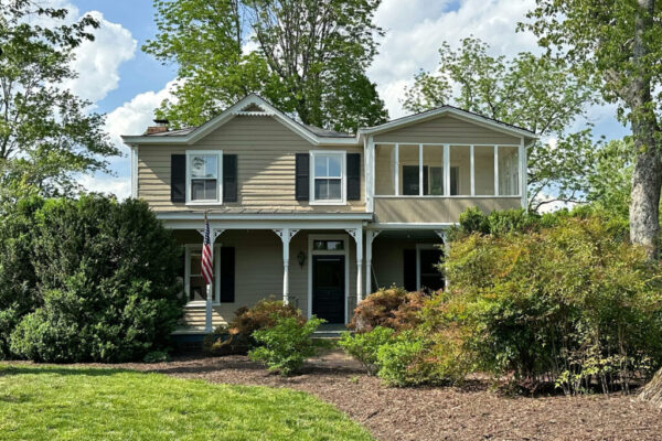 luck_farmhouse-16